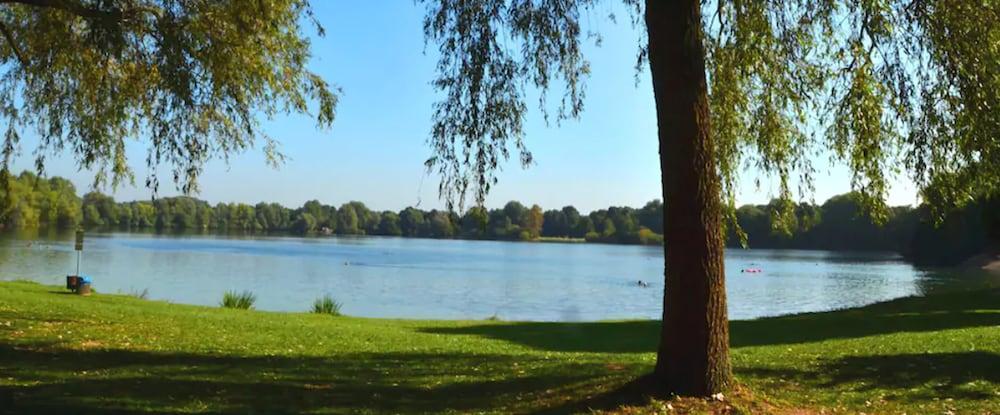 Best Western Hotel Am Europaplatz โคนิกส์บรุนน์ ภายนอก รูปภาพ