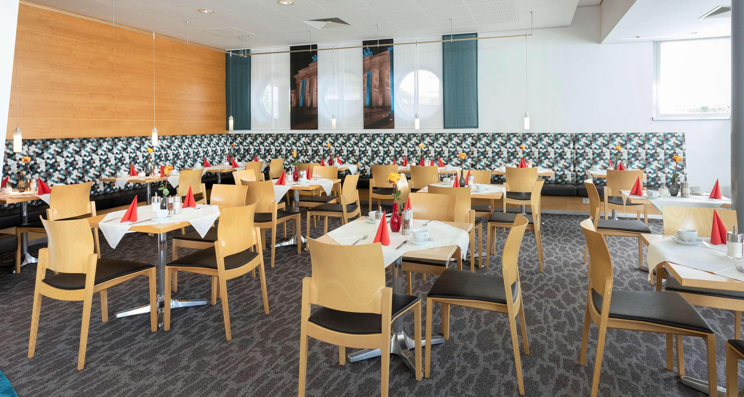 Best Western Hotel Am Europaplatz โคนิกส์บรุนน์ ภายนอก รูปภาพ