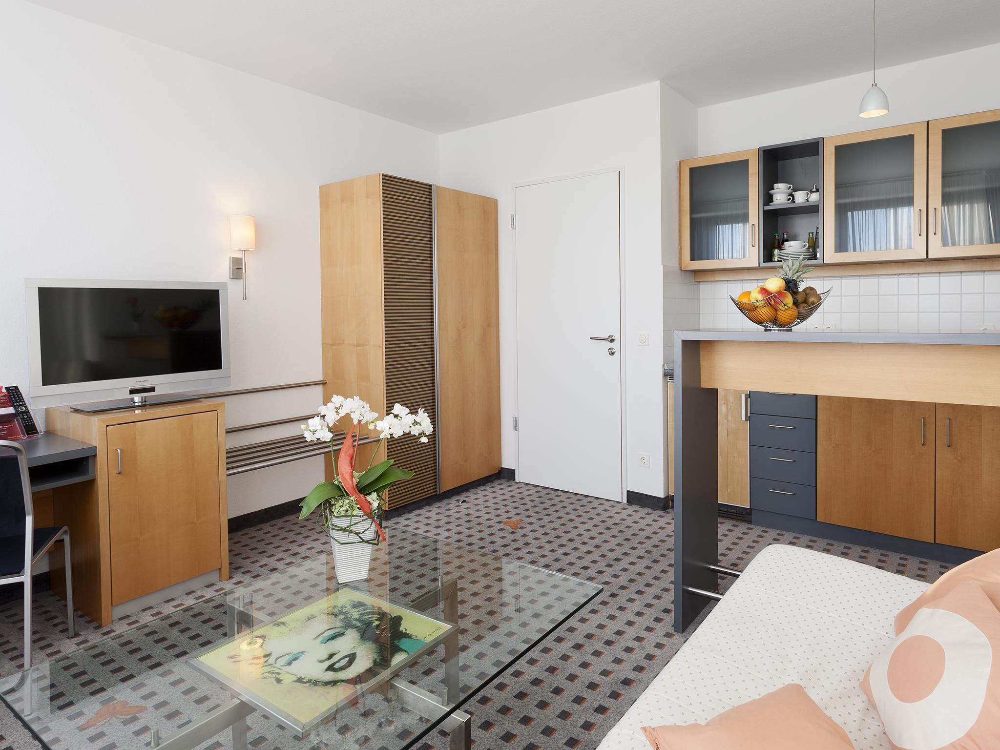 Best Western Hotel Am Europaplatz โคนิกส์บรุนน์ ภายนอก รูปภาพ