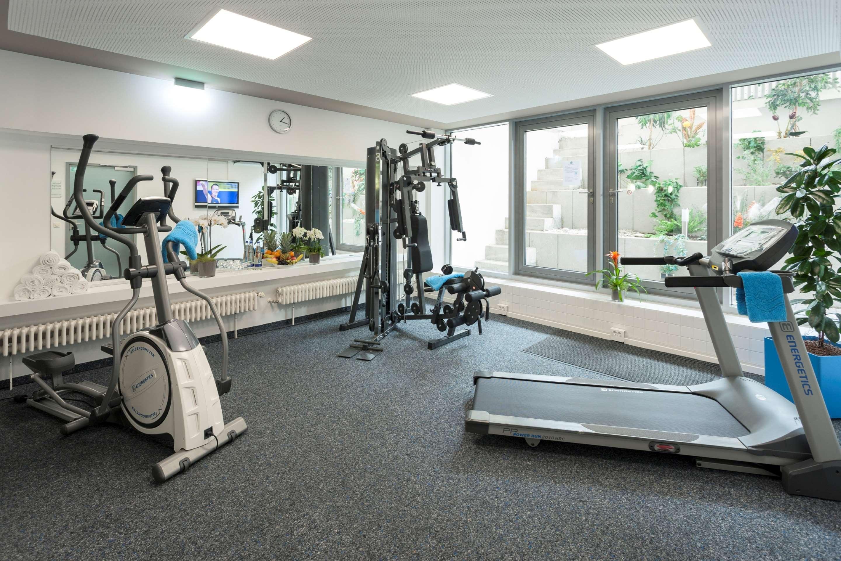 Best Western Hotel Am Europaplatz โคนิกส์บรุนน์ ภายนอก รูปภาพ