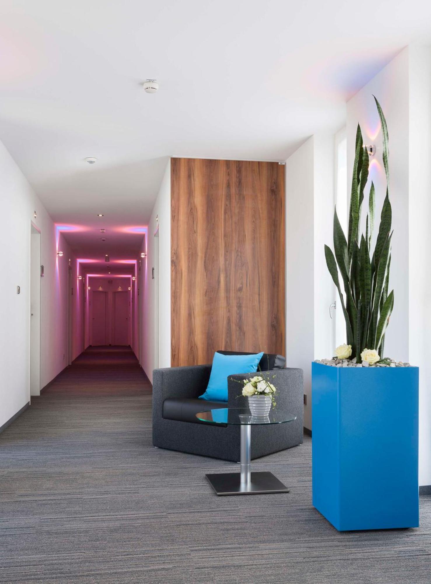 Best Western Hotel Am Europaplatz โคนิกส์บรุนน์ ภายนอก รูปภาพ