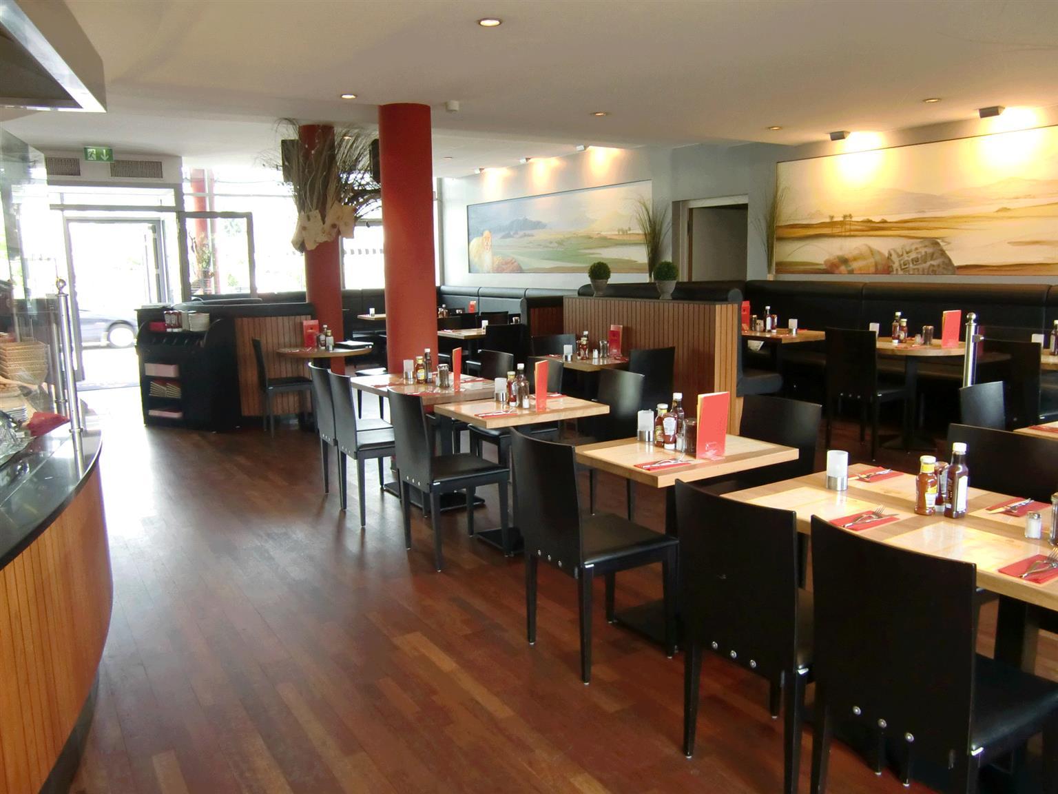 Best Western Hotel Am Europaplatz โคนิกส์บรุนน์ ภายนอก รูปภาพ